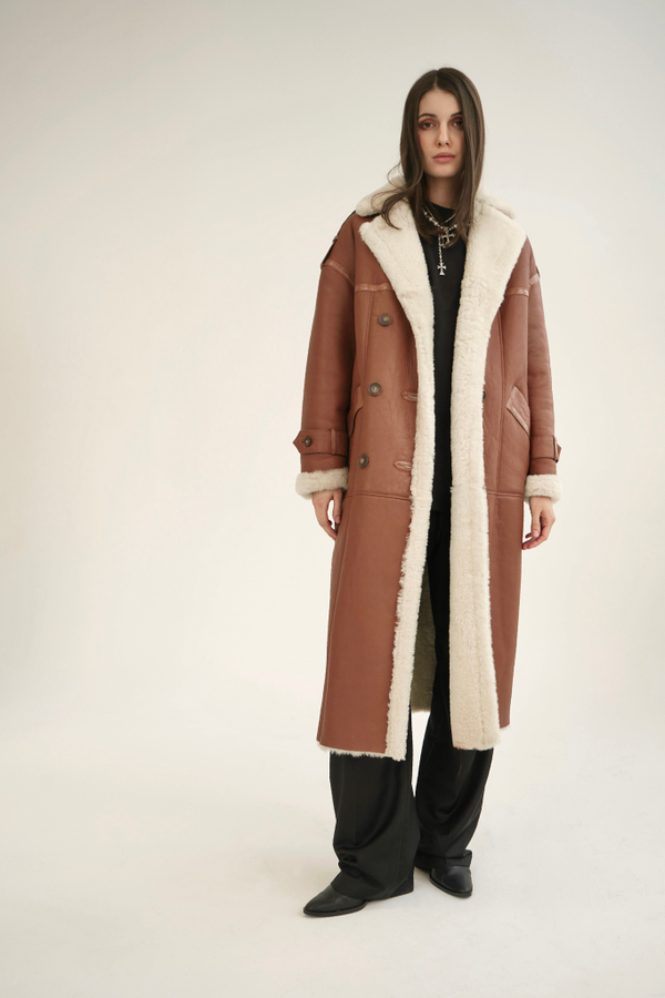 Дубленка-пальто карамель