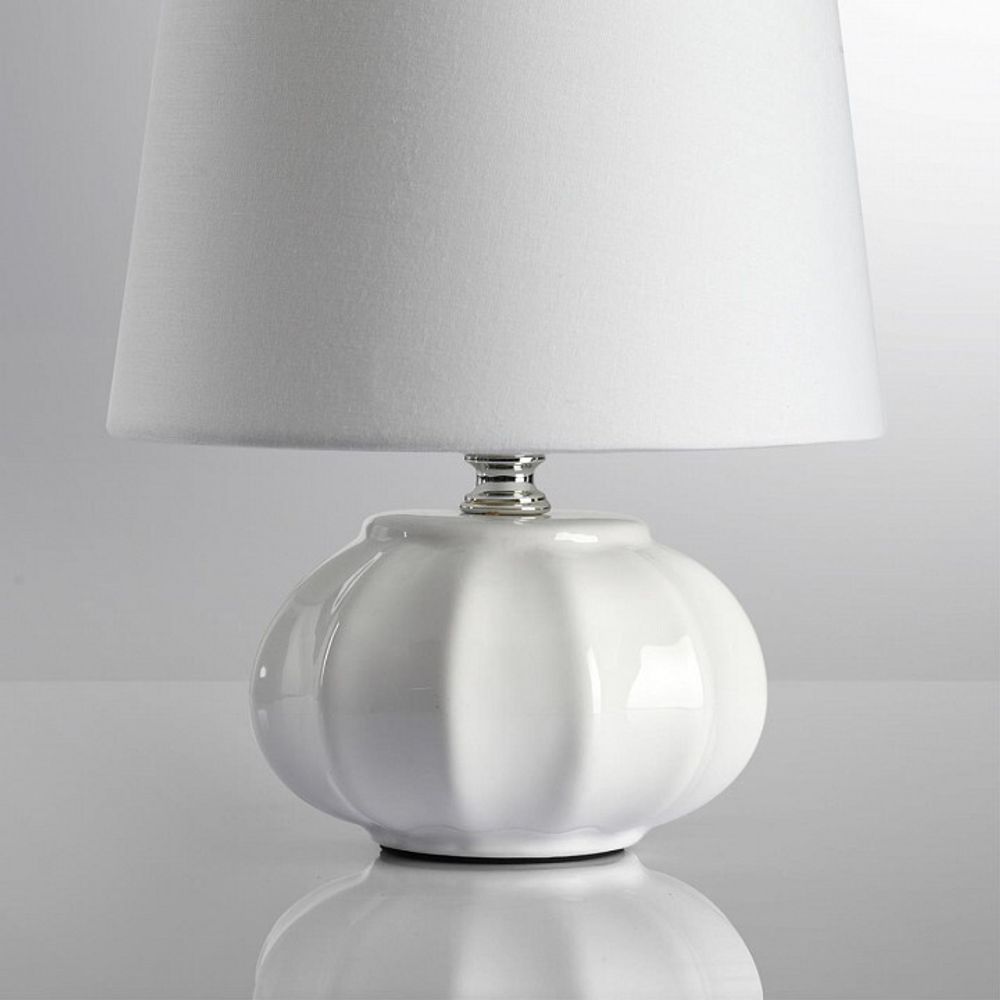 Настольная лампа декоративная Lumion Hama 8145/1Т