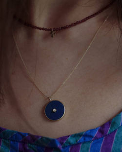 медальон «глаза Гуру» из лазурита с бриллиантом