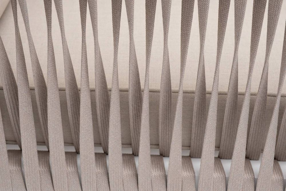 "Касабланка" кресло плетеное из роупа, каркас алюминий белый муар, роуп бежевый 20мм, ткань бежевая 15052