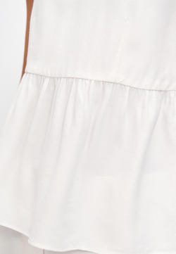 Топ с баской белый