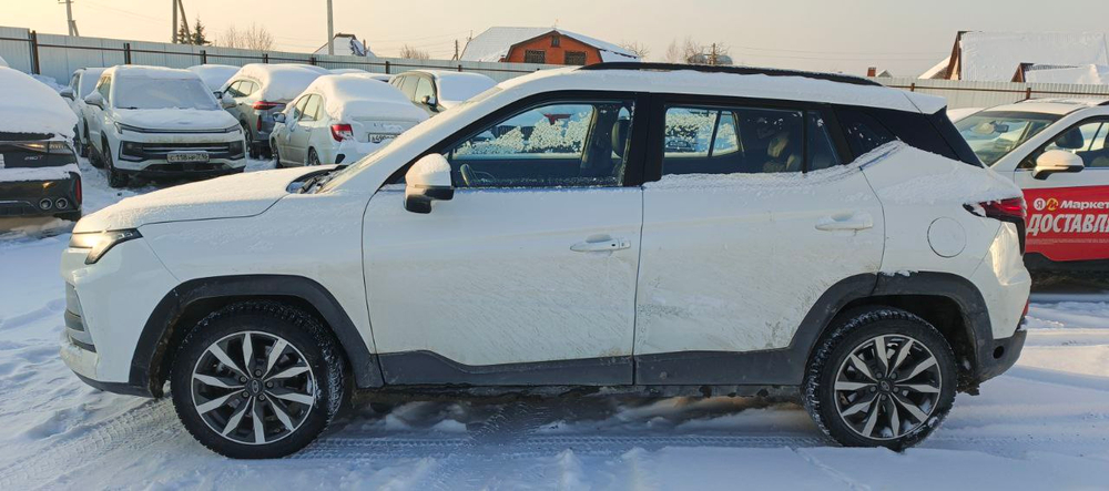 Москвич 3 1,5 CVT Стандарт