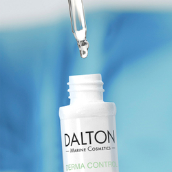 Dalton Лечебный концентрат против угревой сыпи - CLEAR SKIN SOS Spot Concentrate, 15 мл