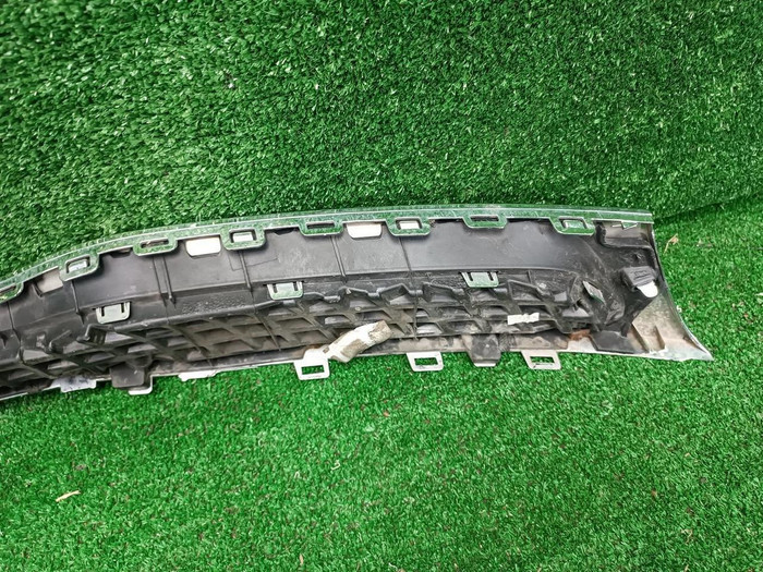 Решетка радиатора KIA Rio 4 X-Line (2017-2020)