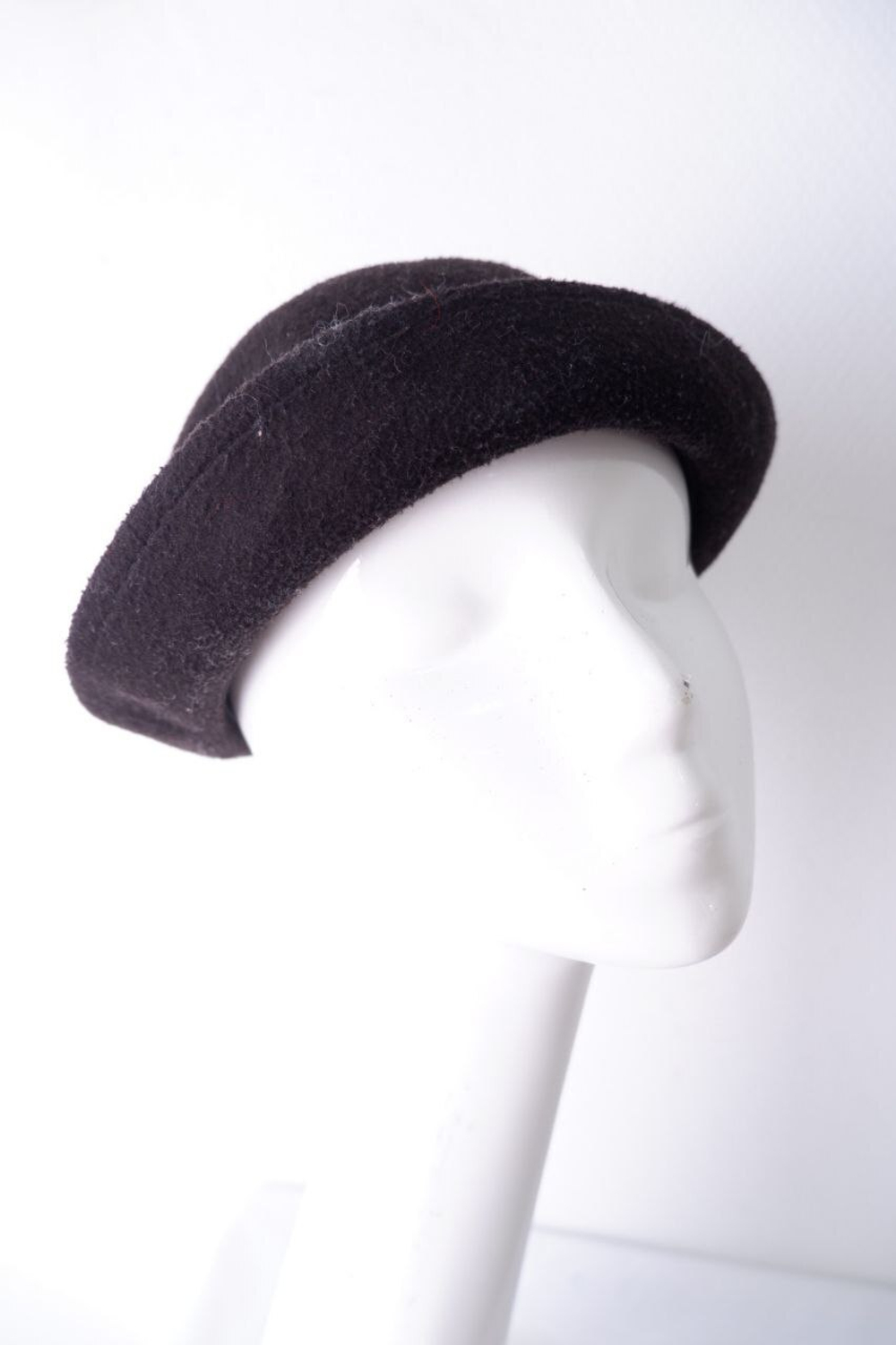 Шляпа модная