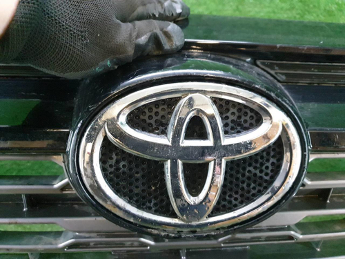 Бампер передний Toyota RAV4 5 XA50 (2018-н.в.) (В сборе)