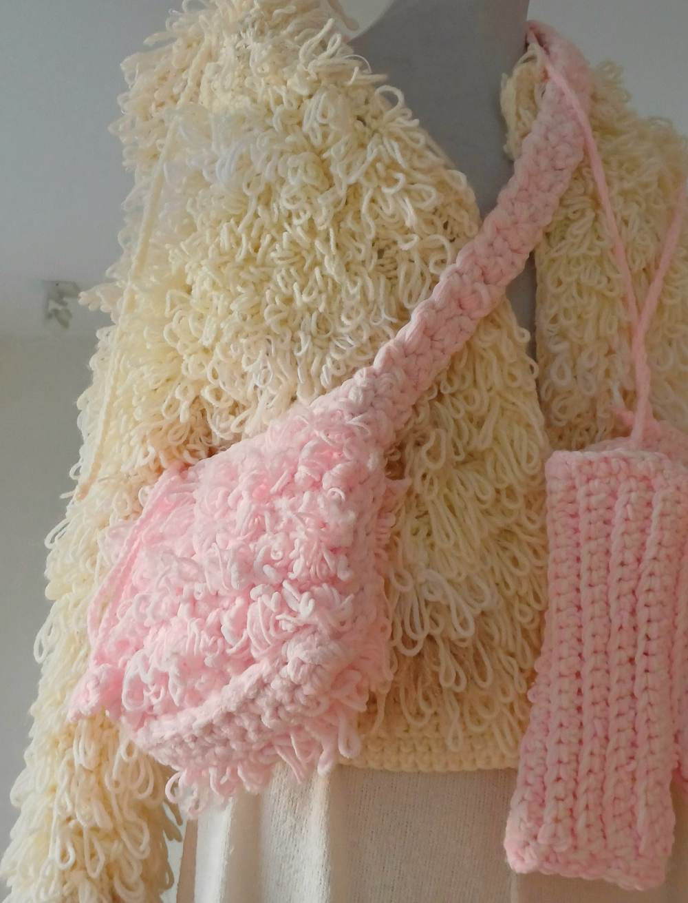 Сумочка и митенки