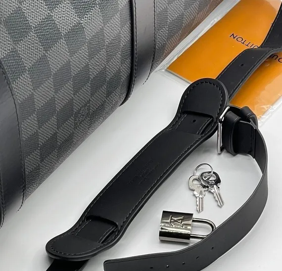 Сумка Louis Vuitton Keepall канва Damier Graphite