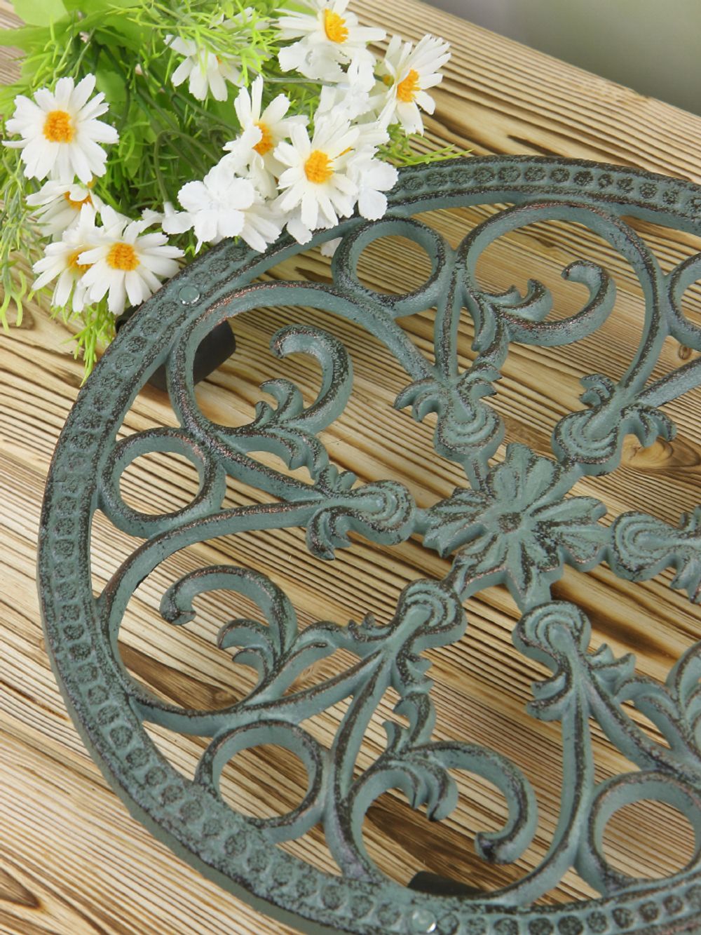 Iron Garden Подставка под цветы из металла