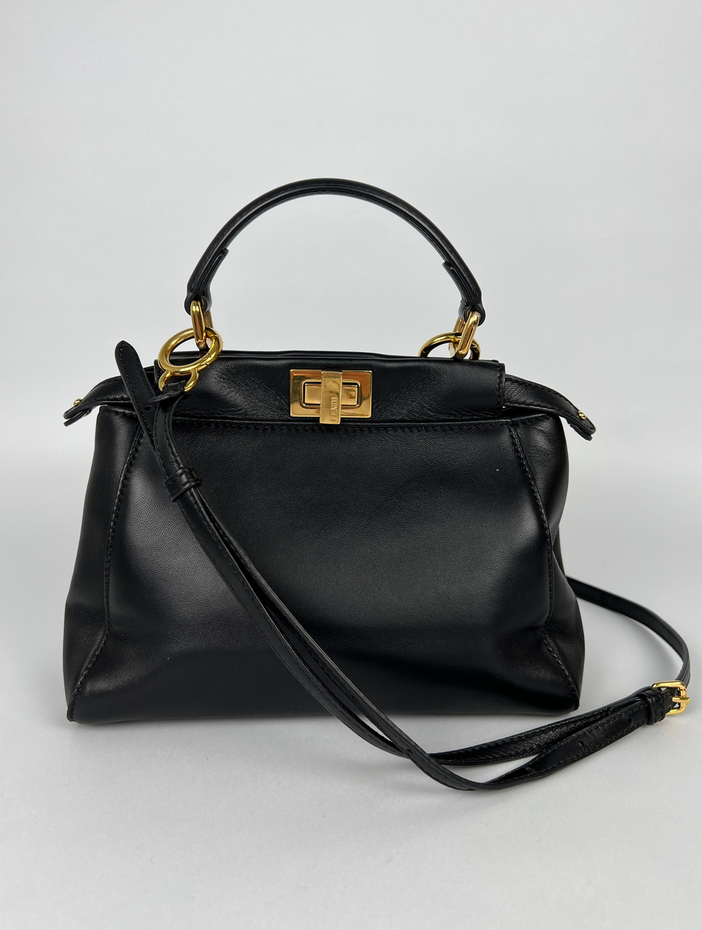 Сумка Fendi Peekaboo mini