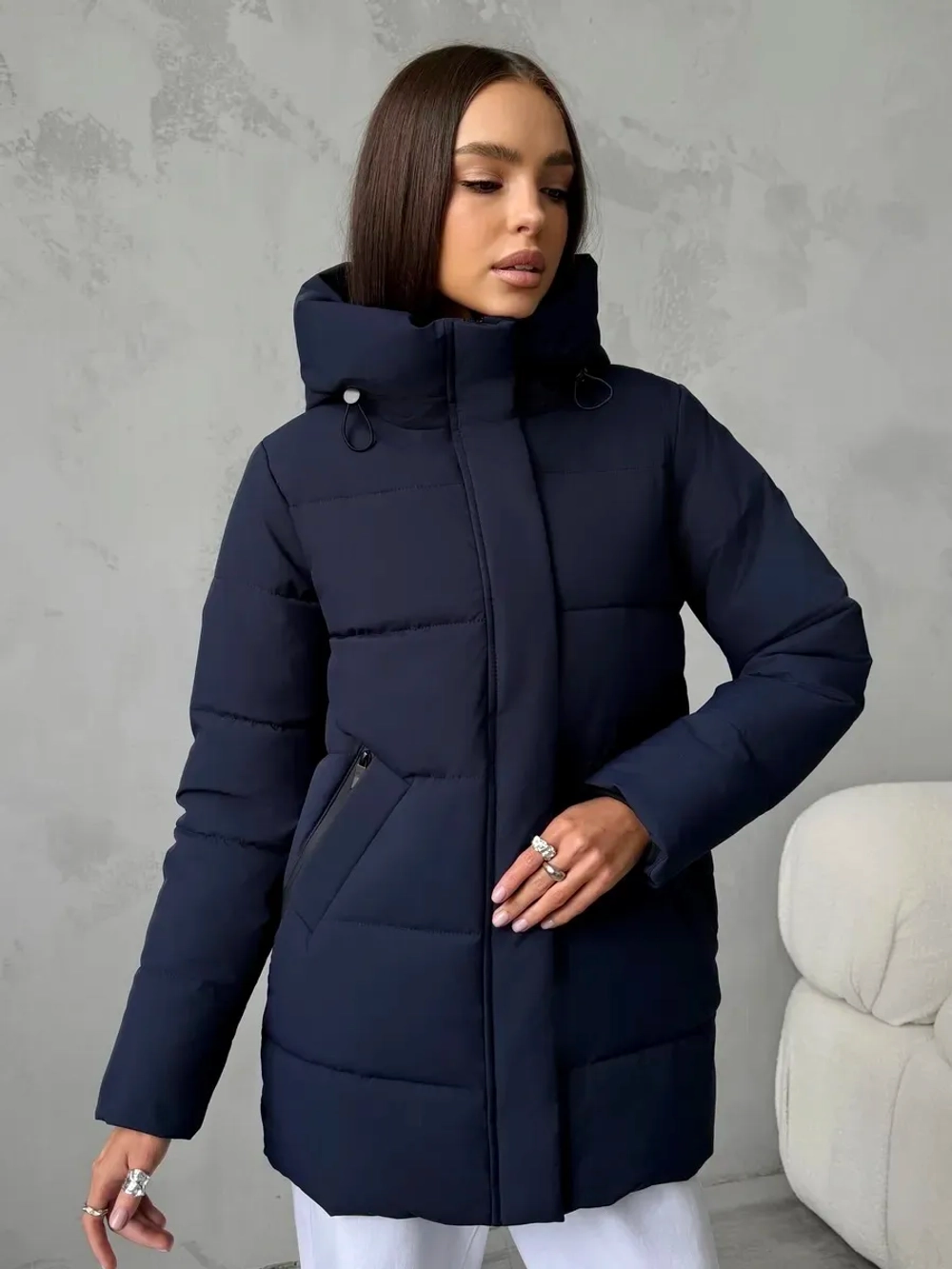 Куртка демисезонная с капюшоном