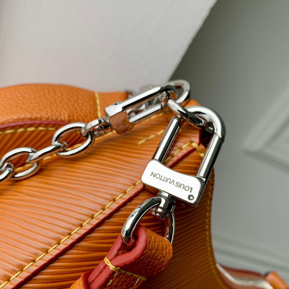 Louis Vuitton Marellini Bag