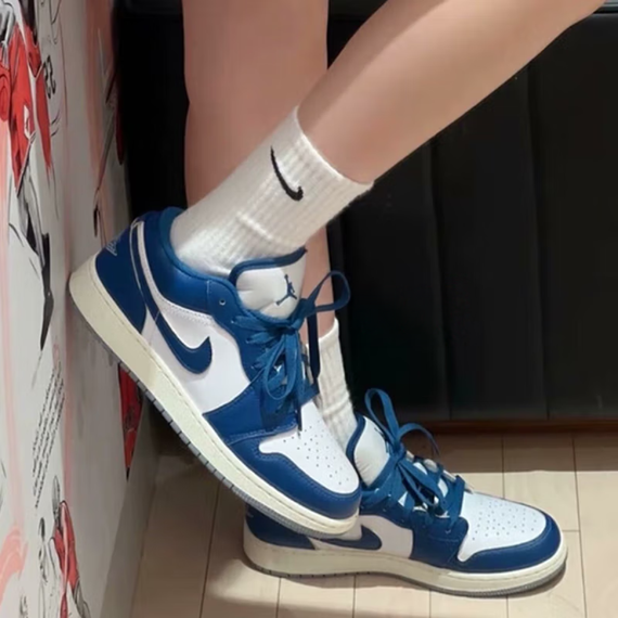Иордания Air Jordan 1 Детские баскетбольные мячи Низкие Белые и синие Юнисекс