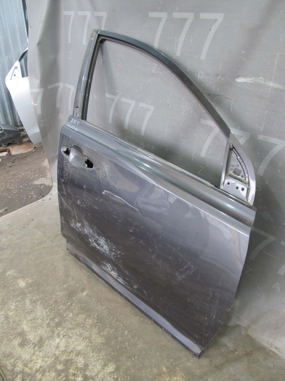 Дверь передняя правая Toyota RAV4 IV (XA40) 12-19 Б/У Оригинал 6700142150