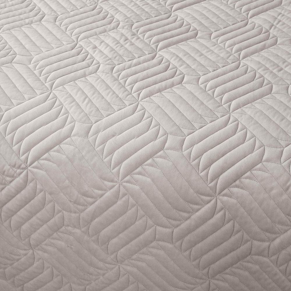 Покрывало 160x220 Sofi De MarkO Армандо светло-серое