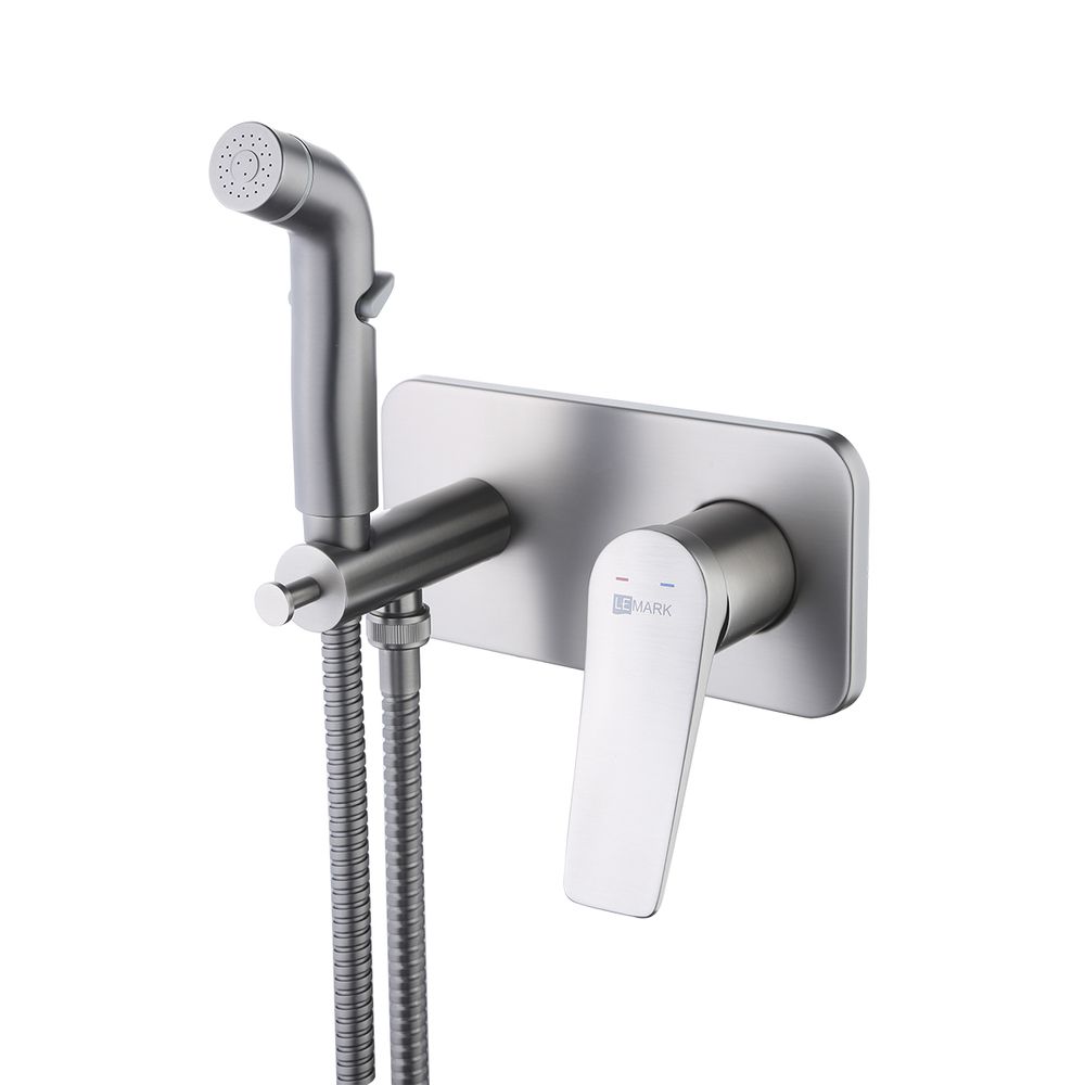 LM3720GM Смеситель Lemark Bronx с гигиеническим душем, встраиваемый