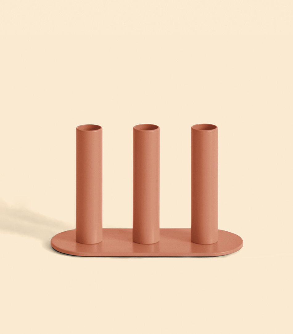 Подсвечник – Огонь тройной, Персиковый, 12,5 см | Delo