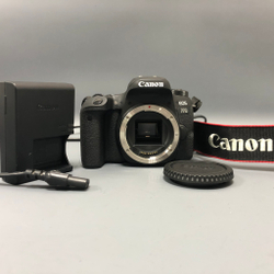 Canon 77 d (2300 кадров)
