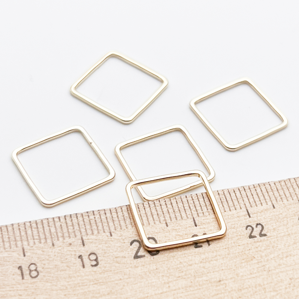 Коннектор Квадрат, цвет золото, размер 15*15 мм, цена за 1 шт