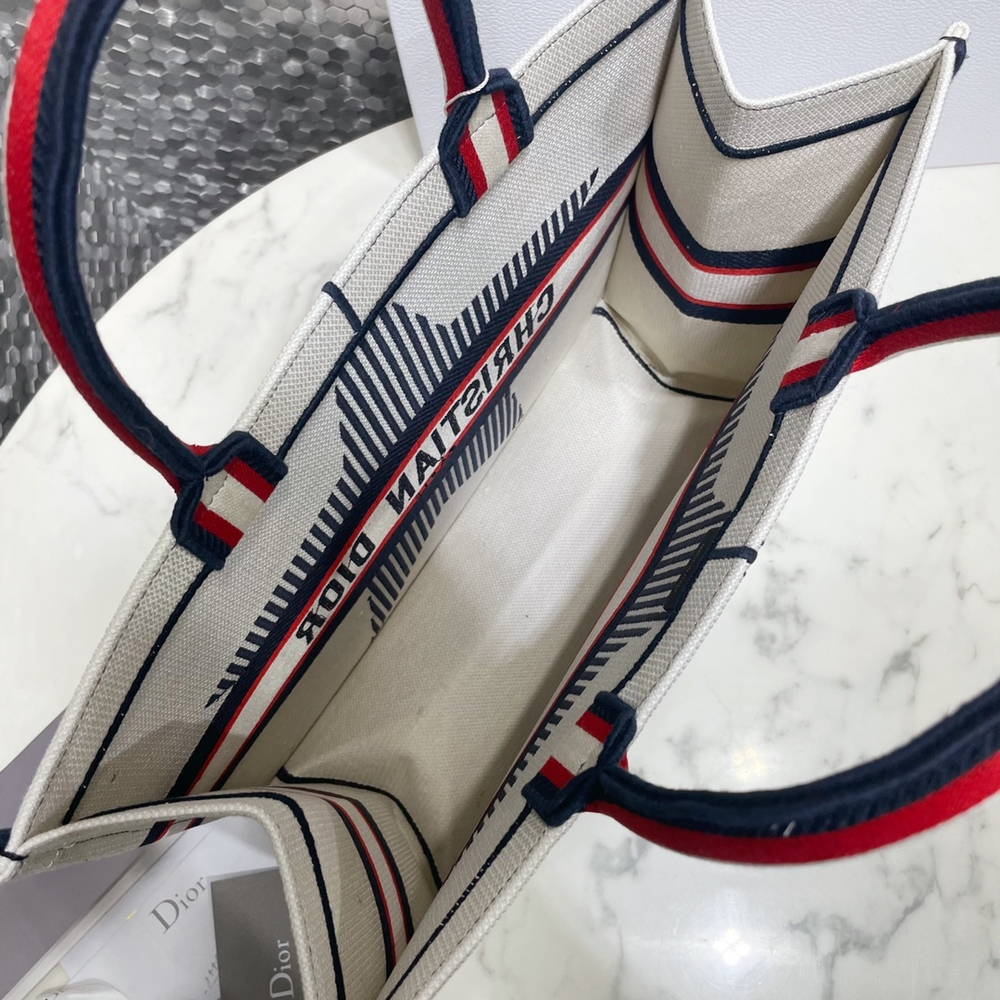 Christian Dior Book Tote 42 cm