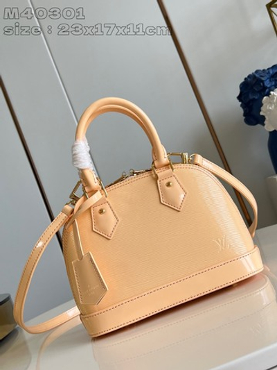 Louis Vuitton Alma BB