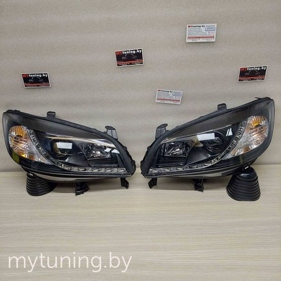 Передние фары daylight black для Opel Zafira A