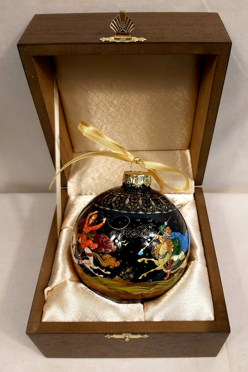 Набор шар новогодний с круговой росписью Палех "Охота" в футляре