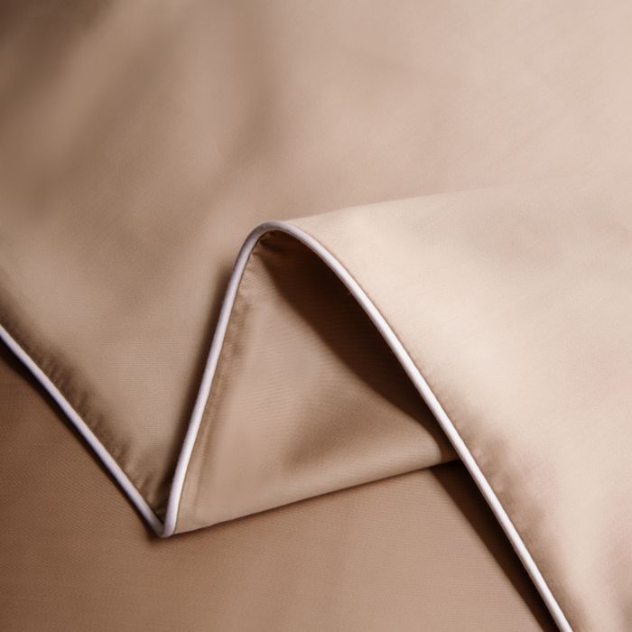 Комплект постельного белья на резинке Однотонный Сатин Премиум «Песочный уют»