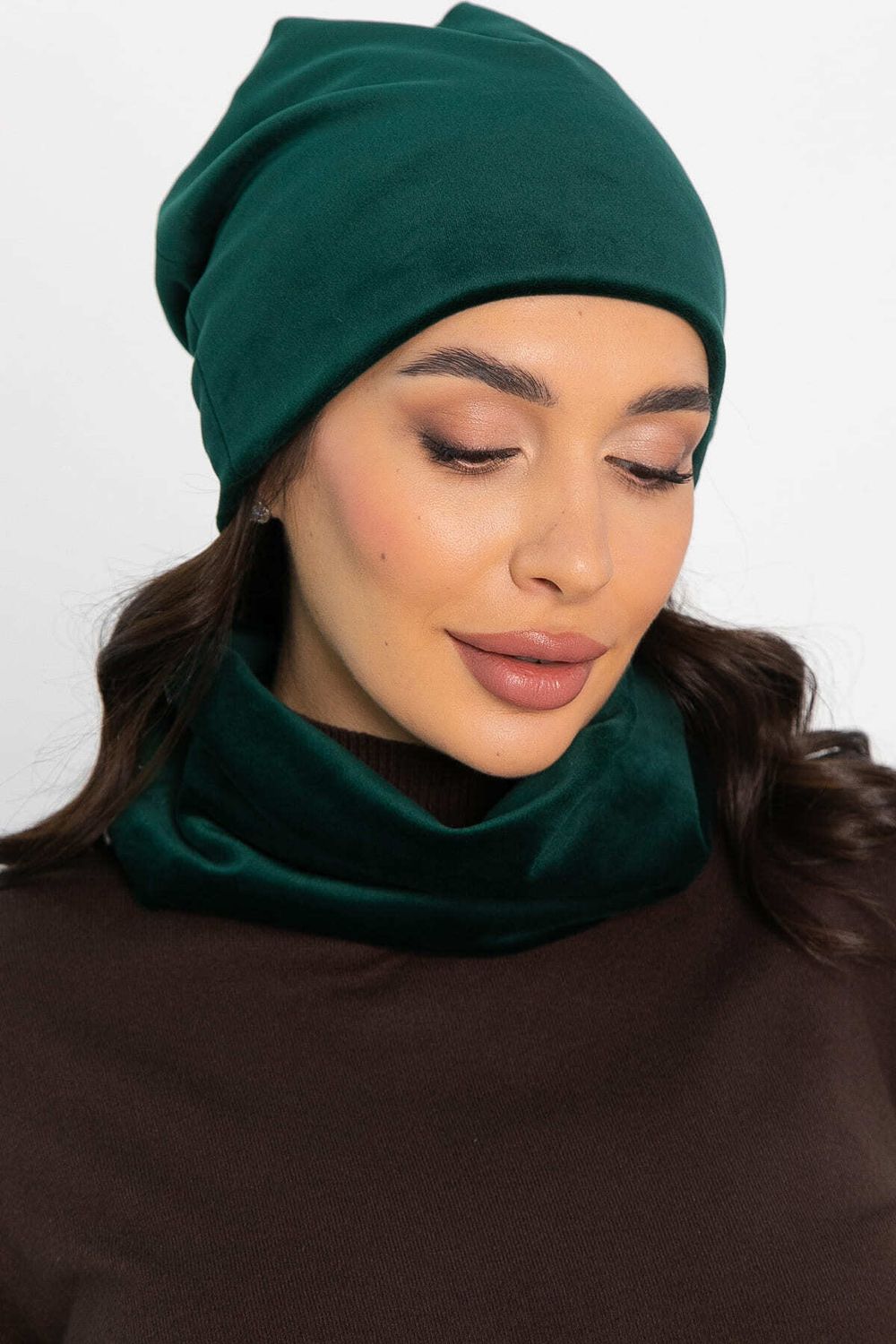 Комплект шапка шестиклинка и снуд (зеленый) ШШС5-23М LT Collection