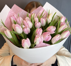 Букет "Макарунс" (Розовые тюльпаны)