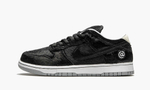 SB Dunk Low "Medicom Toy - BE@RBRICK"