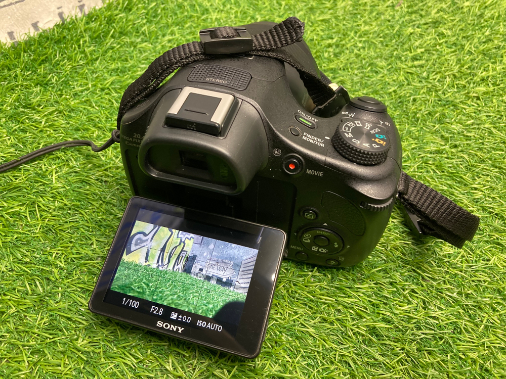 Sony DSC-HX400