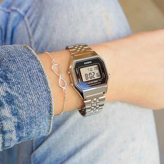 Наручные часы Casio LA680WA-1DF