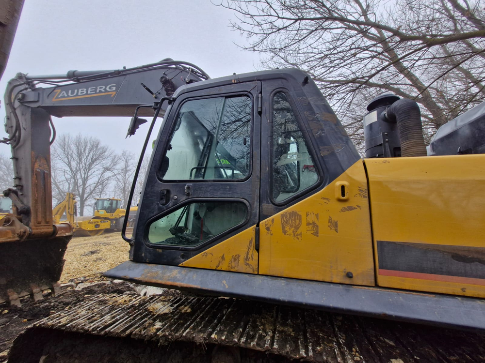 Zauberg E370* Экскаватор E370-C (Дизельный, 8,9 л, 328 л.с., АТ)