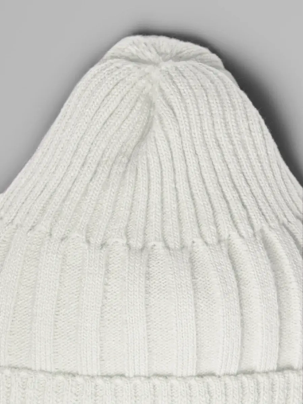 Шапка детская осенняя со снудом