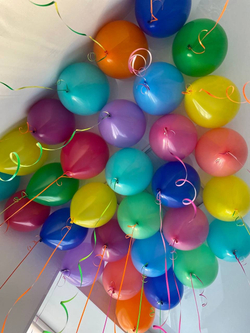 Разноцветные яркие шары под потолок, 30шт №2846