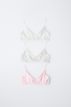 ZARA НАБОР ИЗ 3 ТОПОВ С РЕЛЬЕФНЫМ УЗОРОМ «ЦВЕТЫ», РАЗНОЦВЕТНЫЙ