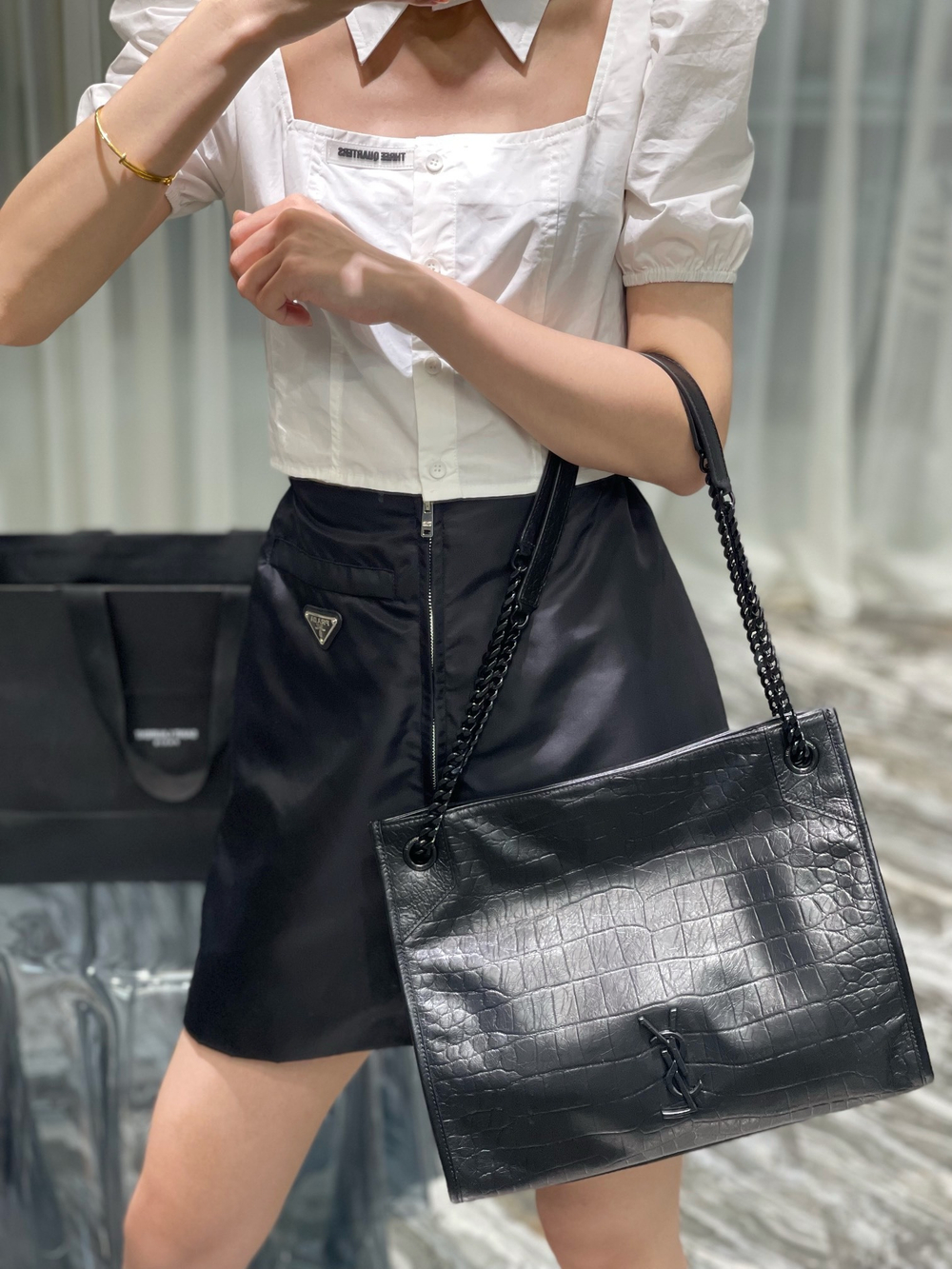 Yves Saint Laurent Niki Shopping Bag 33 cm