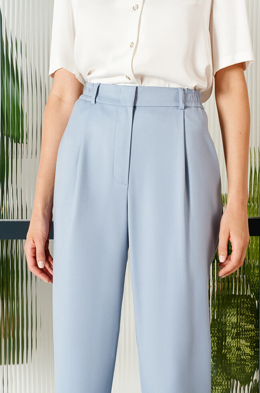 3896 Брюки женские (дымчато-голубой)