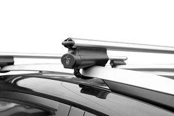 Багажник Lux Бэлт на широкие рейлинги с аэродинамической поперечиной