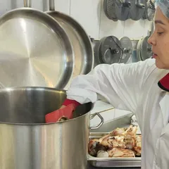 Говяжий бульон замороженный / 320 мл