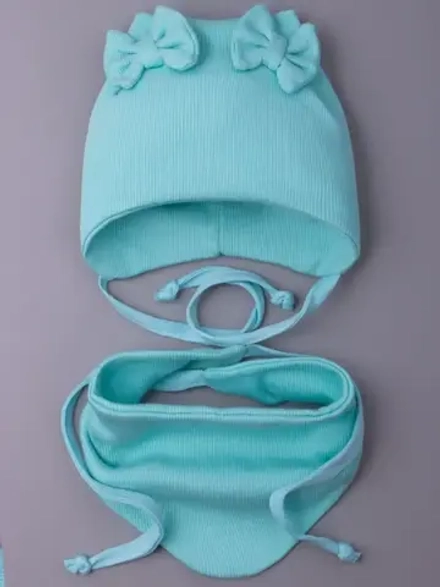 Шапка для девочки с ушками осенняя и снуд