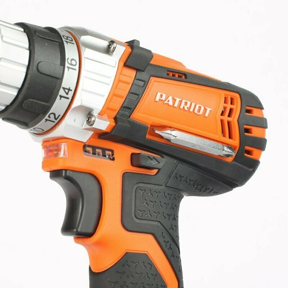 Аккумуляторная дрель-шуруповерт PATRIOT BR 111ES 180201411