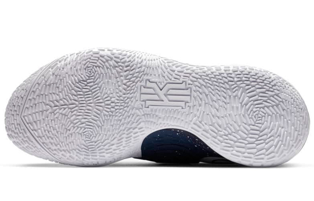 Кроссовки Nike Kyrie Low 3