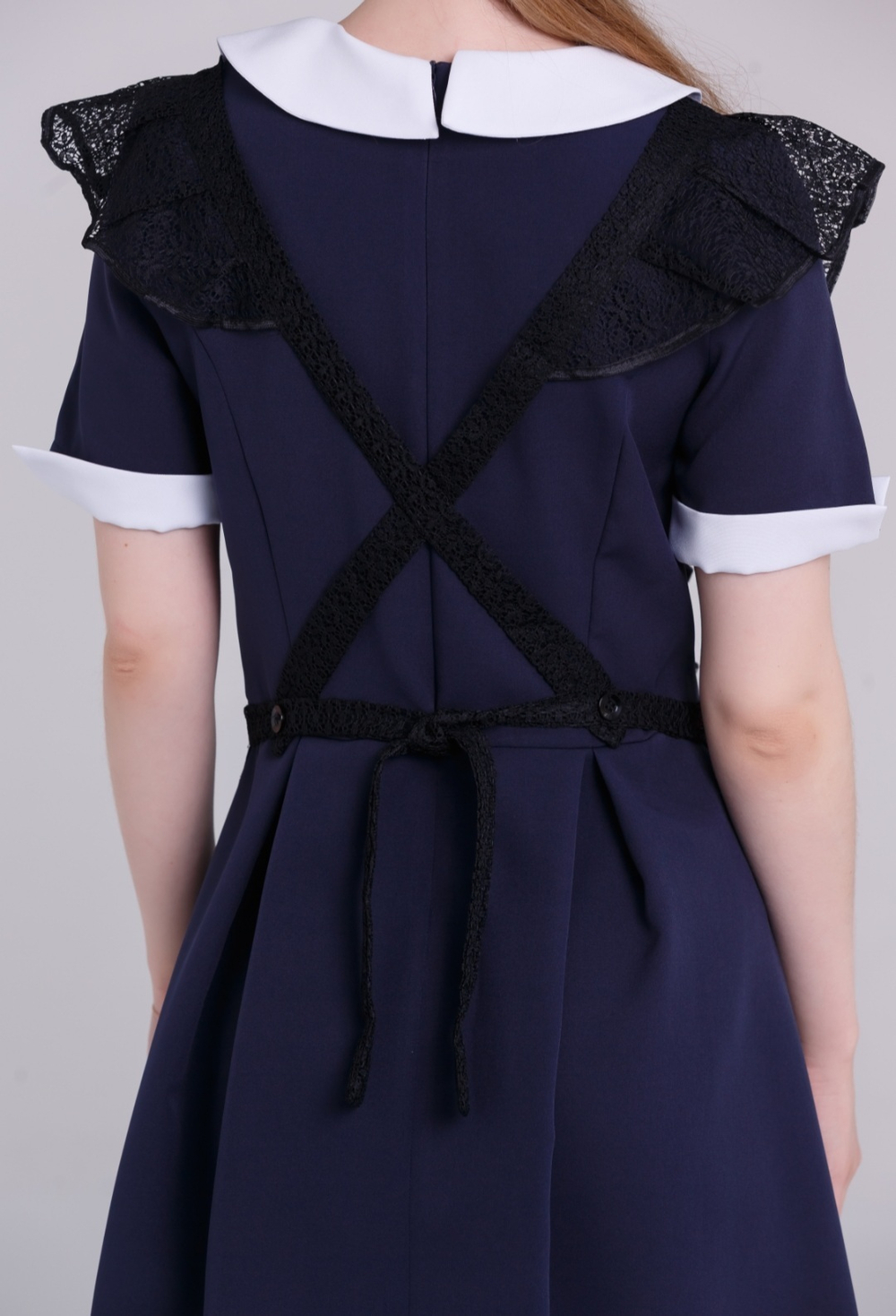 Фартук школьный белый для девочки последний звонок выпускной