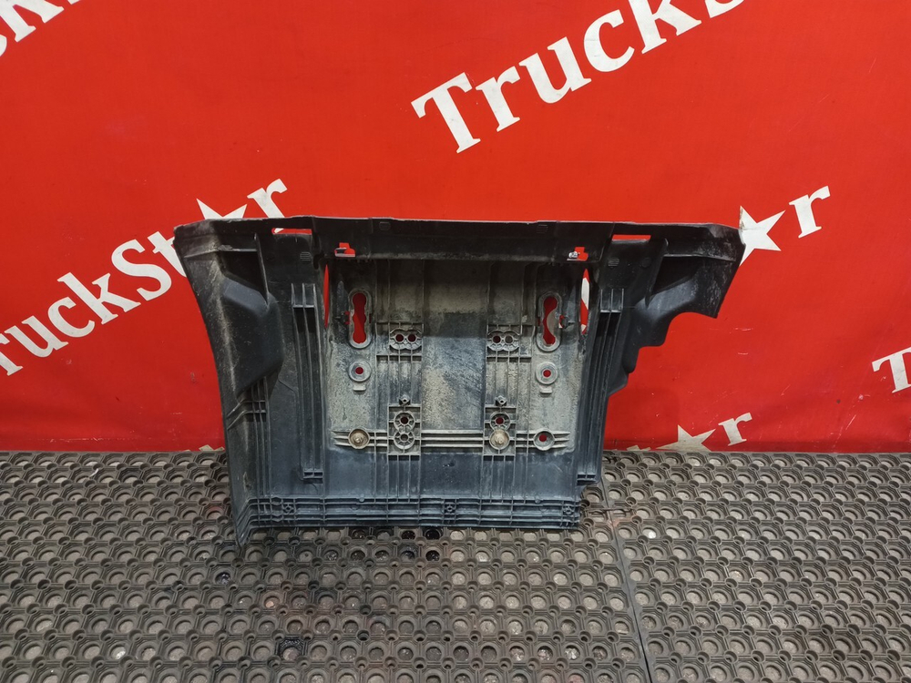 Крыло заднее передняя часть левое 2016г.