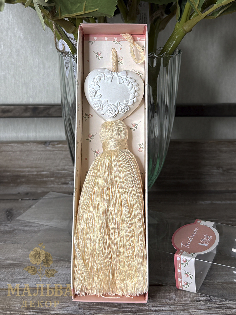 Подвесной декор-ароматизатор "Сердце с кистью Аннет" 20,3x5,4x3см Nuvole di Stoffa