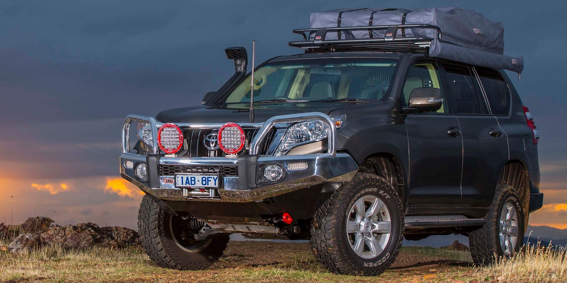 Toyota Land Cruiser Prado offroad