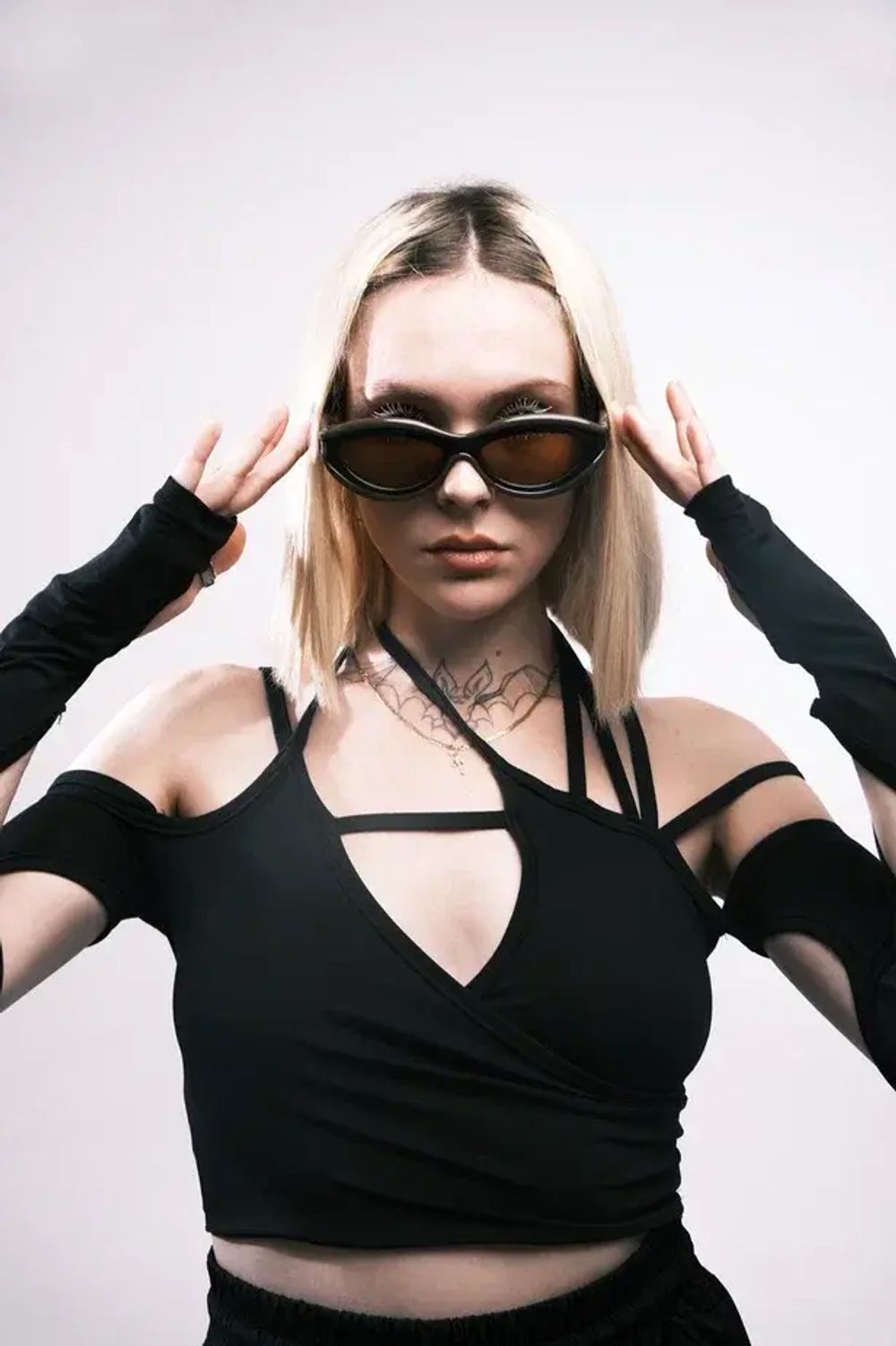 Очки солнцезащитные Funtome Noir Allure черные