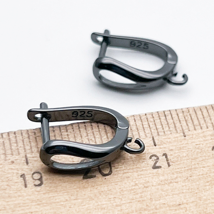 Ювелирные швензы, цвет черный металл, размер 15*5 мм, цена за пару